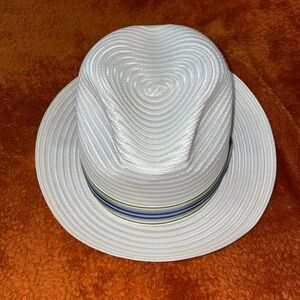Stylish STEVE HARVEY White Fedora Hat🎩🧢 with Blue and Yellow Accents LIKE NEW